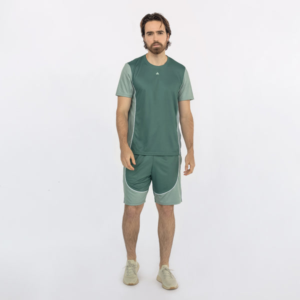 conjunto deportivo para hombre con camiseta y pantaloneta verde