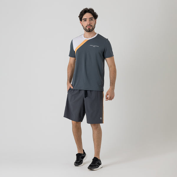 conjunto deportivo hombre de camiseta y pantaloneta