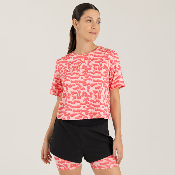 Camiseta deportiva para dama con espalda cruzada