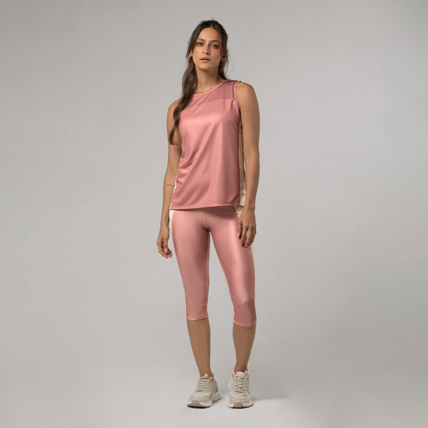 conjunto de dama deportivo con camiseta y leggins rosado