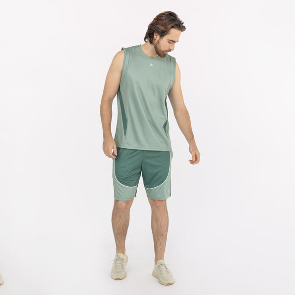 conjunto deportivo para hombre con camiseta y pantaloneta verde